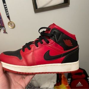 Jordan’s 1 6y